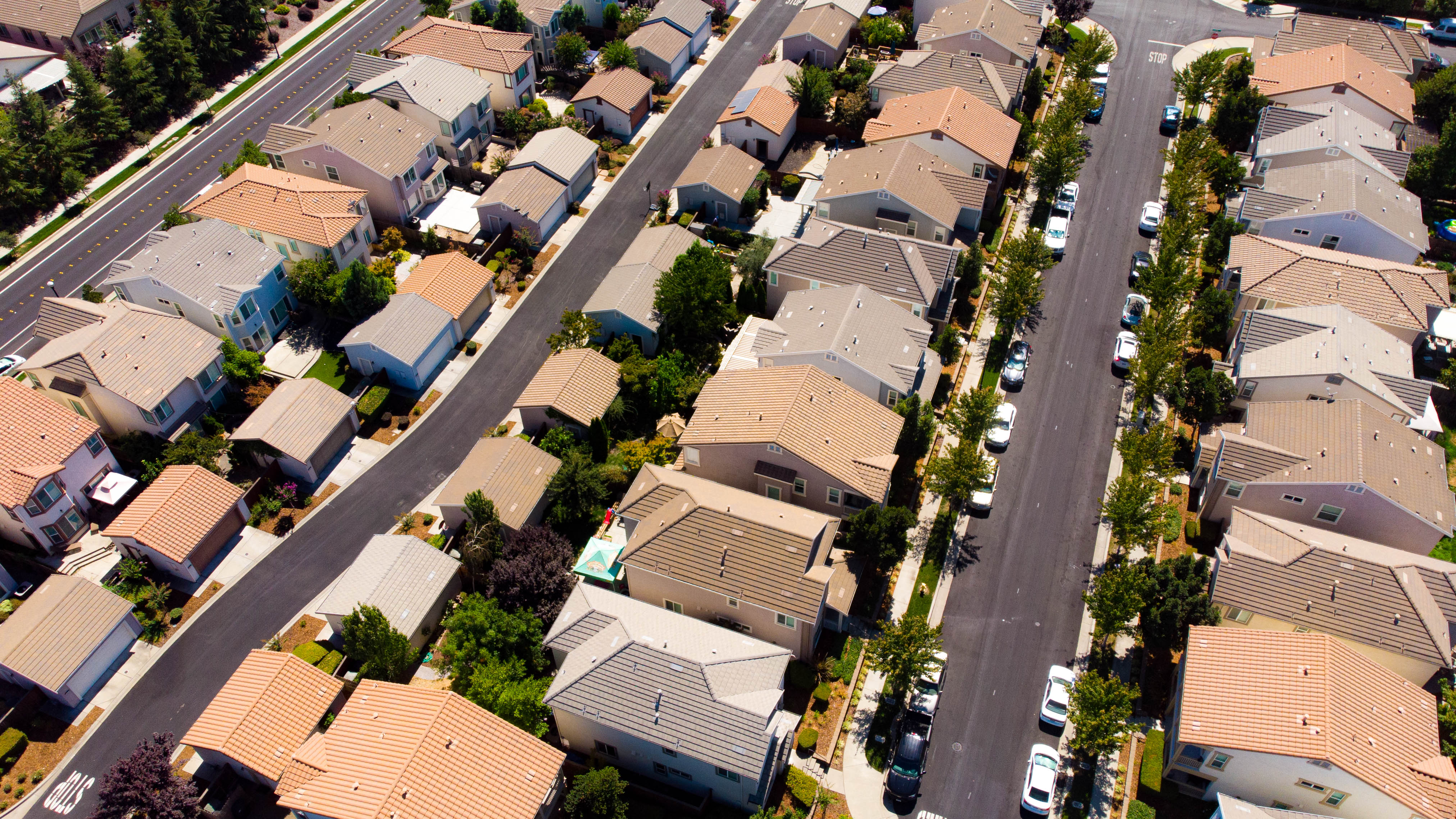 Aerial View of neighborhood