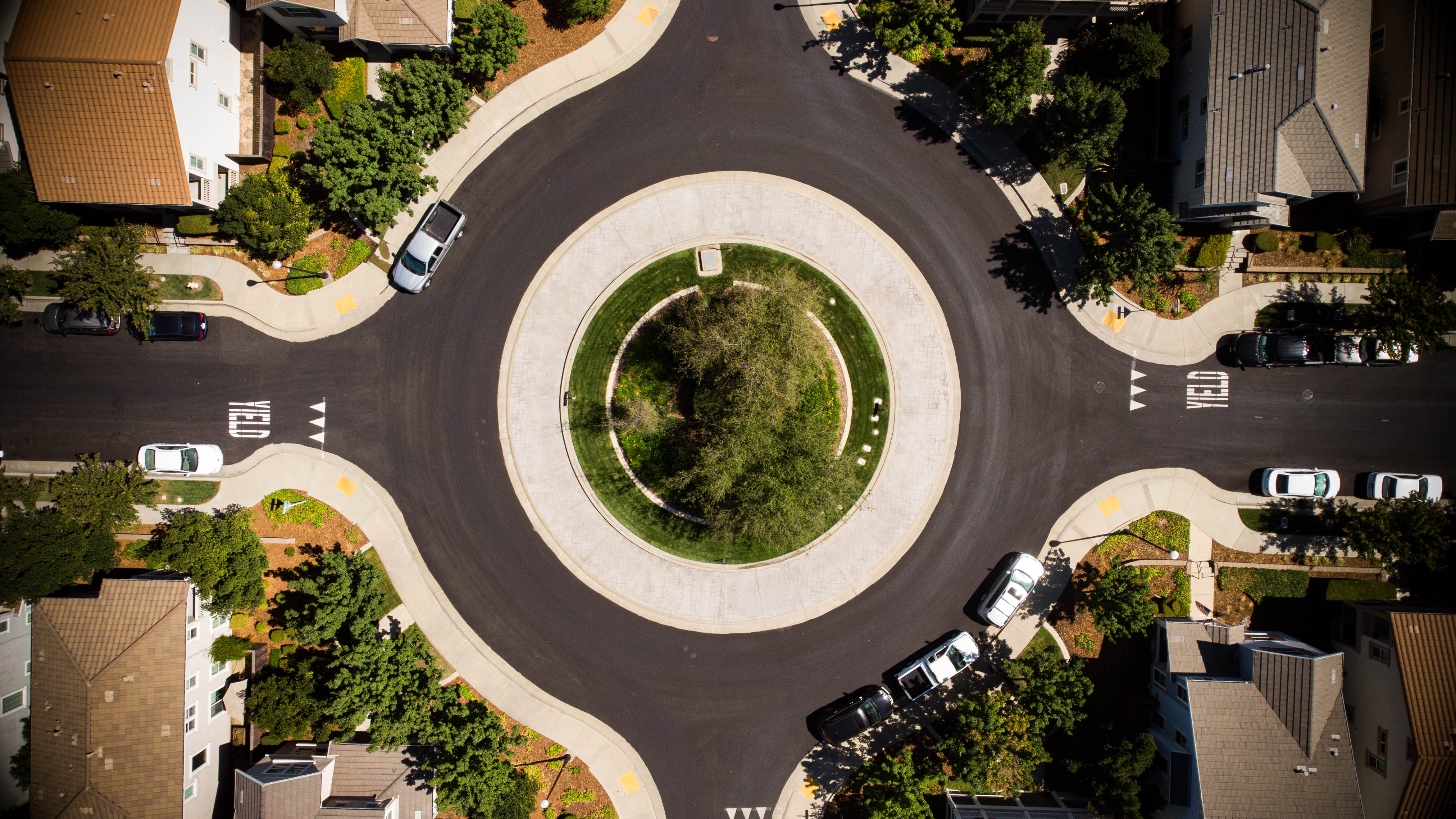 Top down view of roundabout